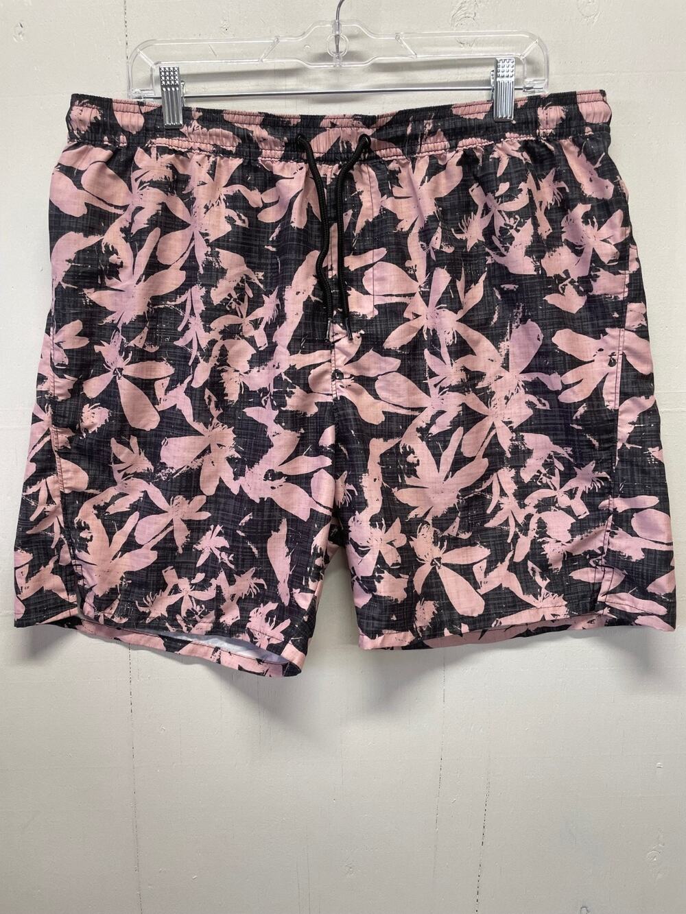 Zella Men's Swim Trunks Size Large - Has Lining - Gray & Pink Colorway Swimsuit